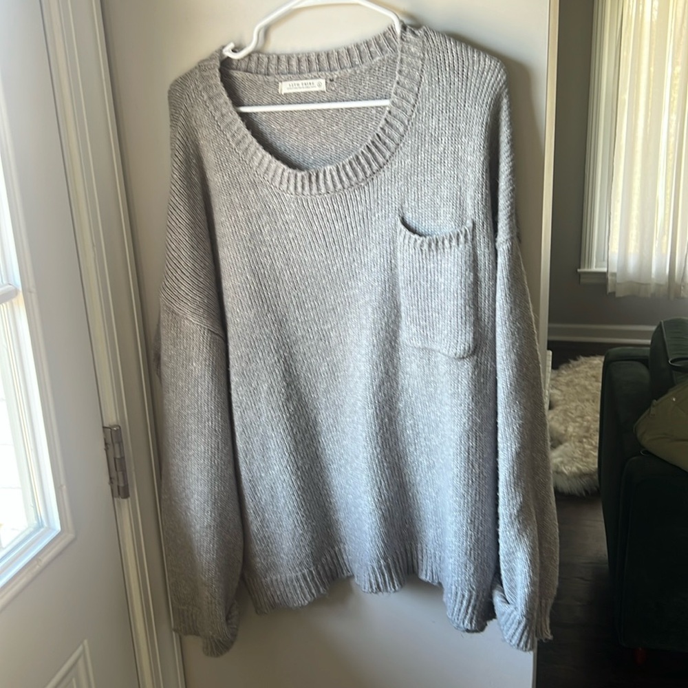 Slouchy grey knit sweater from 12th tribe!!